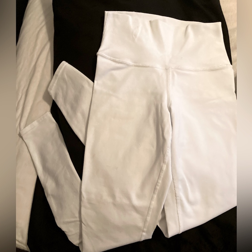 White ALO Yoga XS